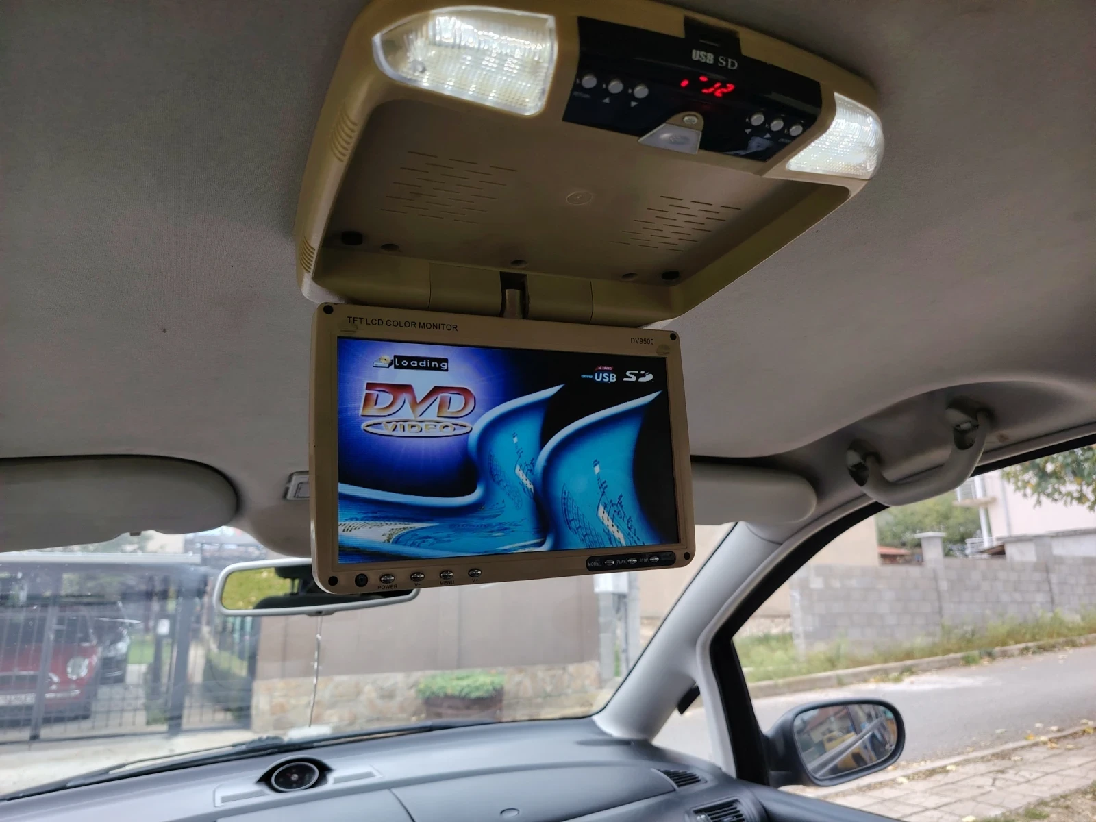 Ford Galaxy 1.9 TDI - изображение 4