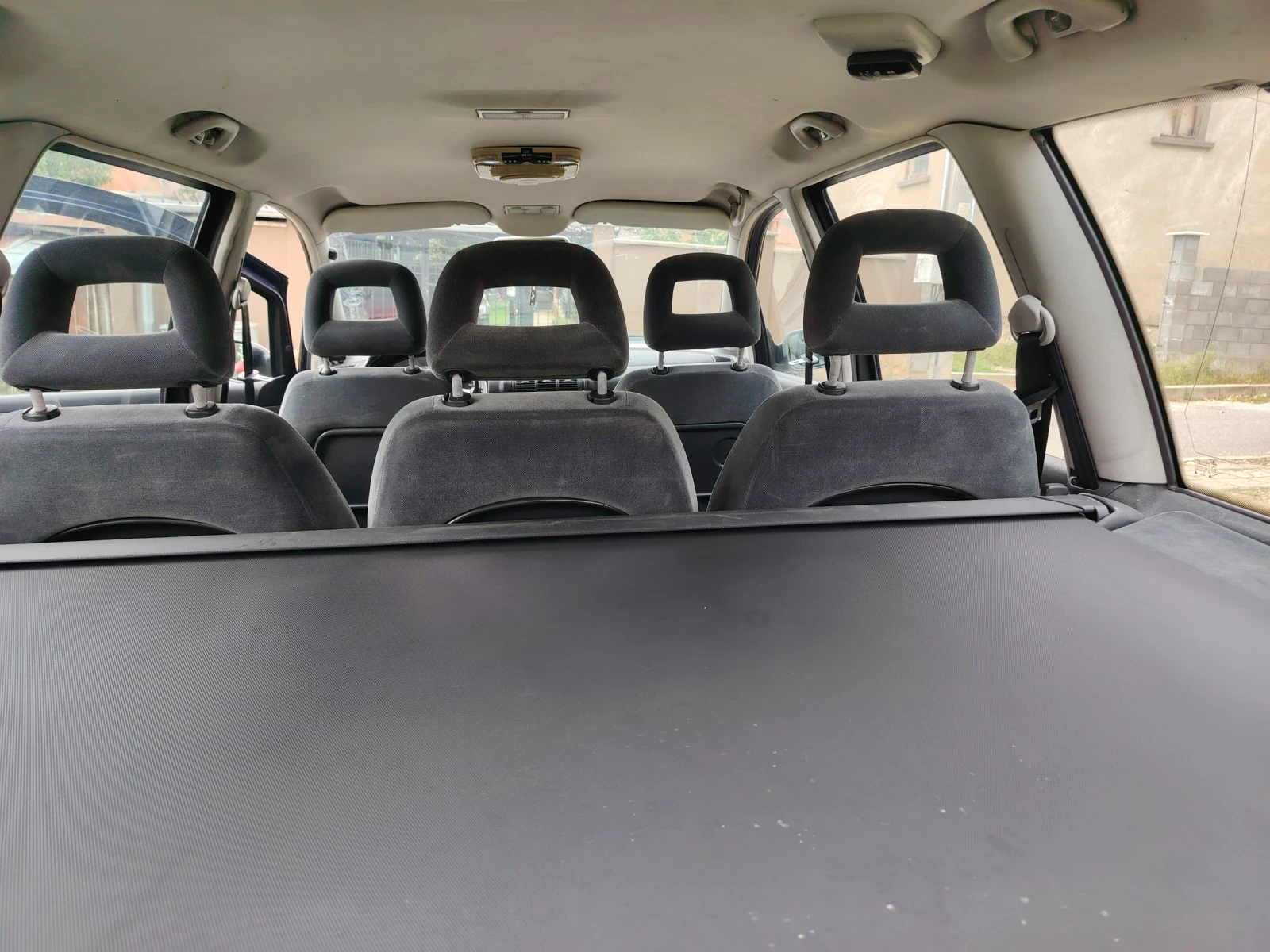 Ford Galaxy 1.9 TDI - изображение 9