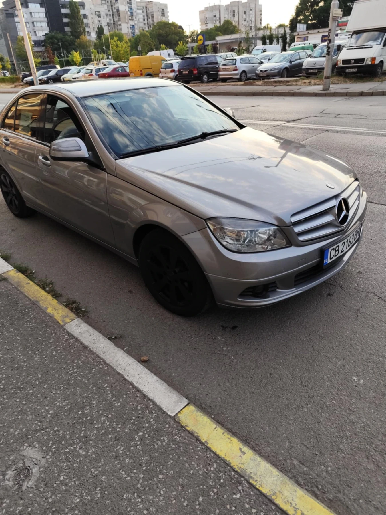 Mercedes-Benz C 200  - изображение 3