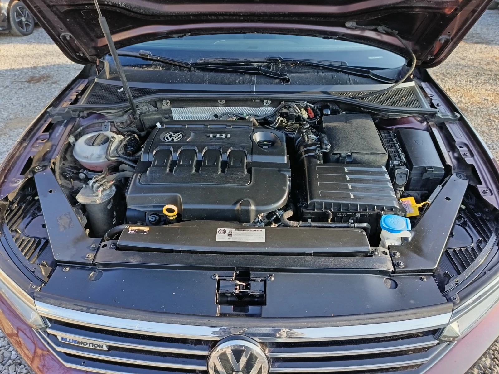 VW Passat 2.0TDI-150к.с.DIGITAL - изображение 9