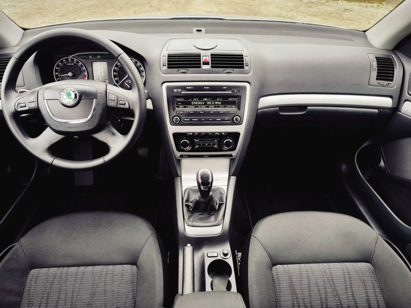 Skoda Octavia 1.6TDI ELEGANCE FACE - изображение 10