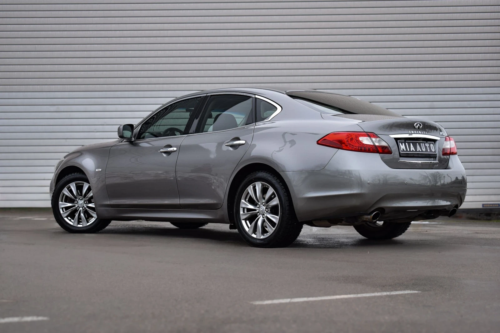 Infiniti M 30d 88000km - изображение 4