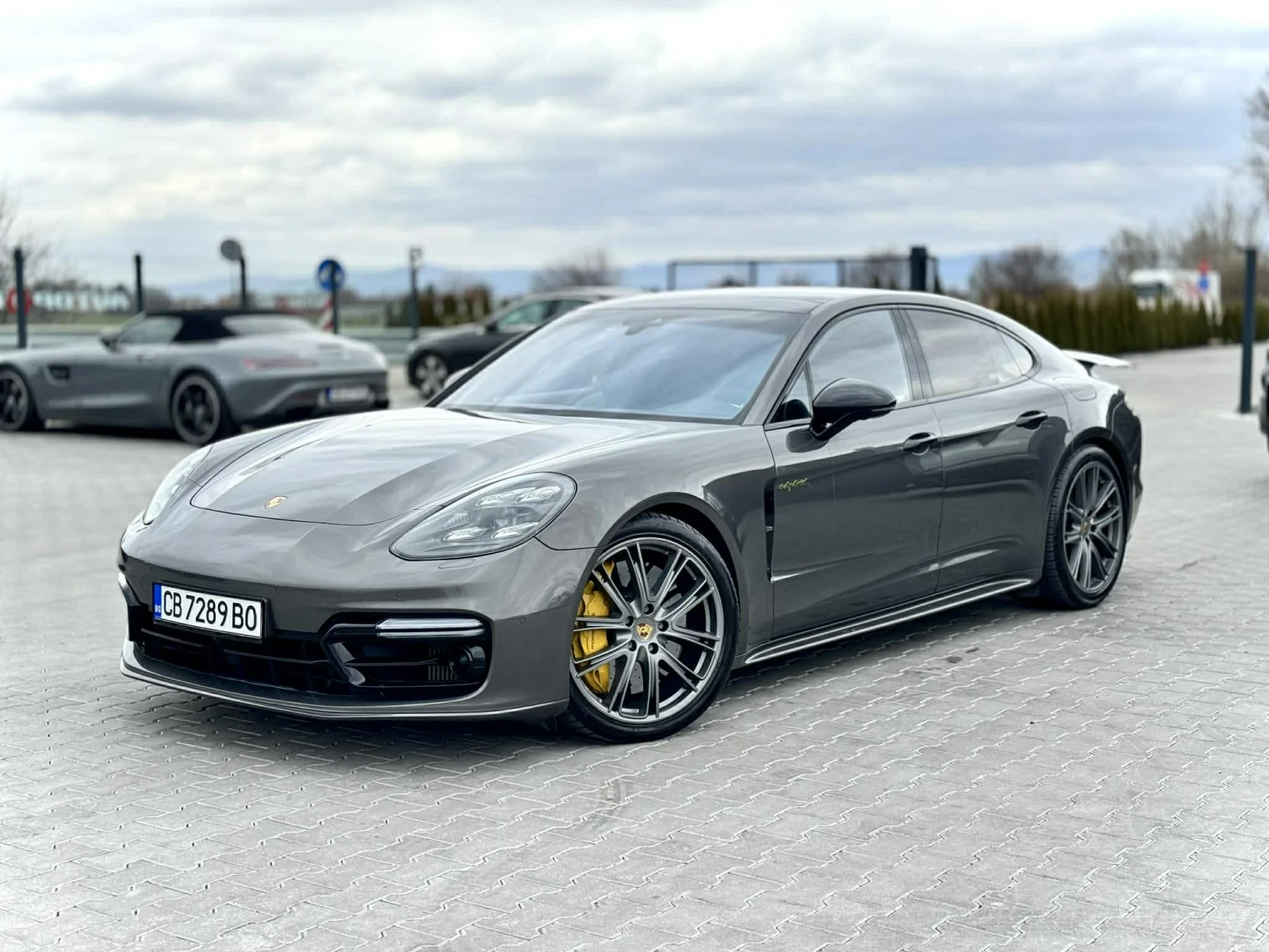 Porsche Panamera Turbo s ehybrid, снимка 2 - Автомобили и джипове - 54004674