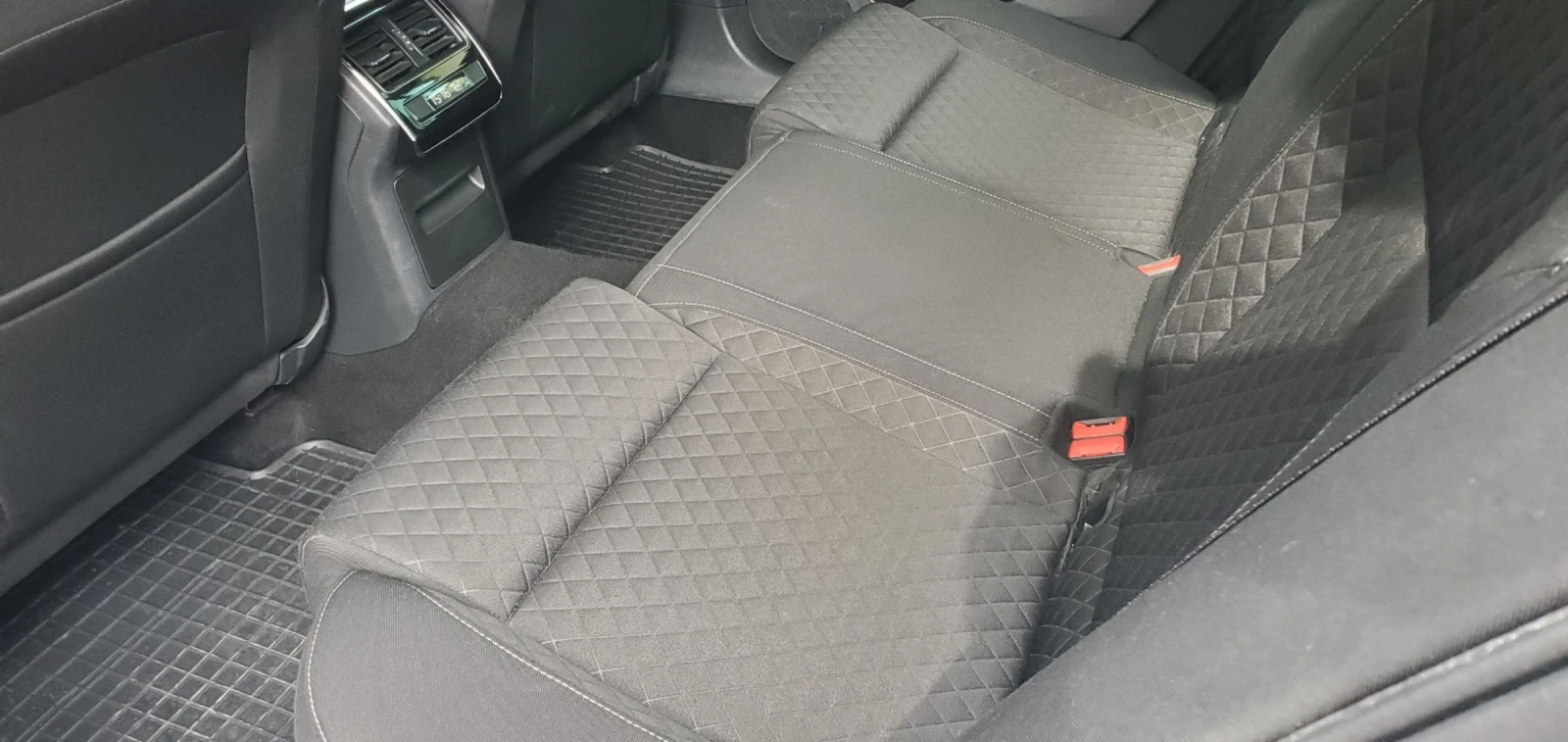 Skoda Superb, снимка 8 - Автомобили и джипове - 54047816