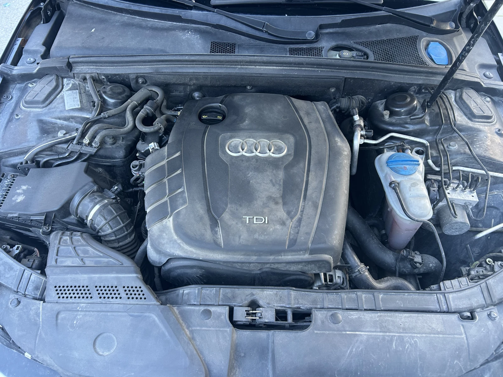 Audi A4 Avant, снимка 12 - Автомобили и джипове - 54140657