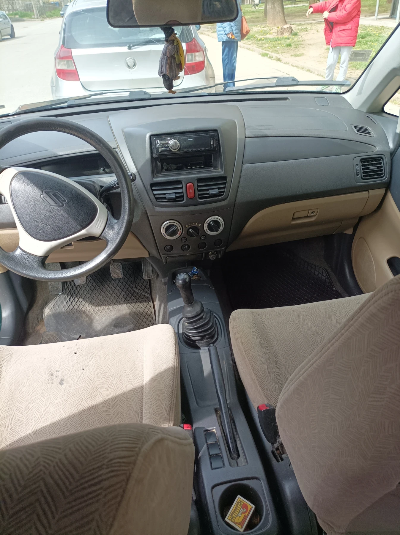 Suzuki Liana, снимка 6 - Автомобили и джипове - 54178758