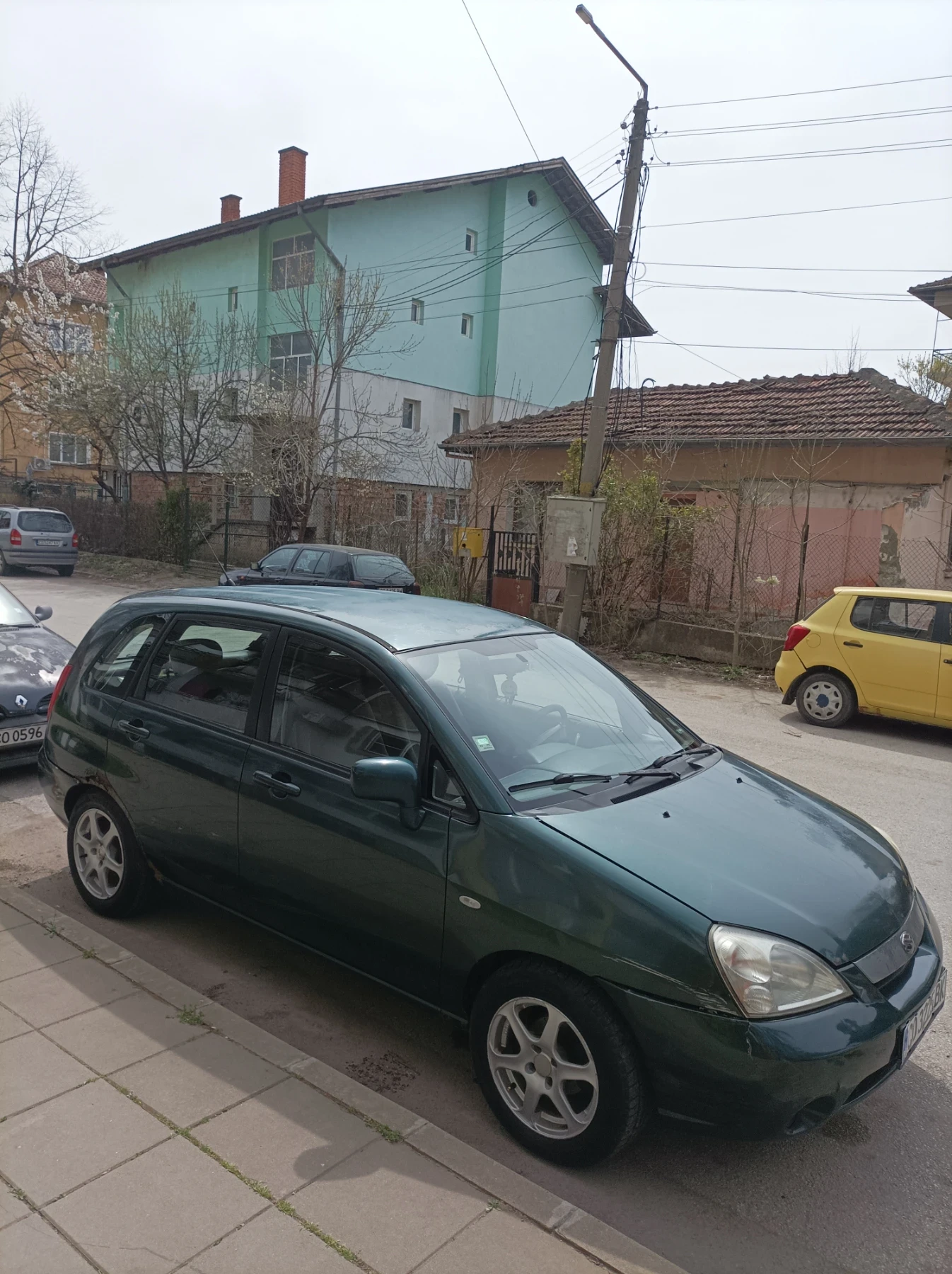 Suzuki Liana, снимка 3 - Автомобили и джипове - 54178758