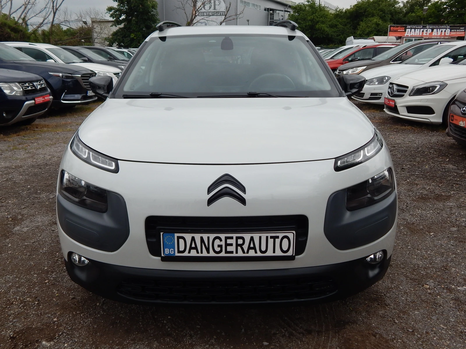 Citroen C4 Cactus 1.6HDI* АВТОМАТ* EURO5B* , снимка 2 - Автомобили и джипове - 54645339
