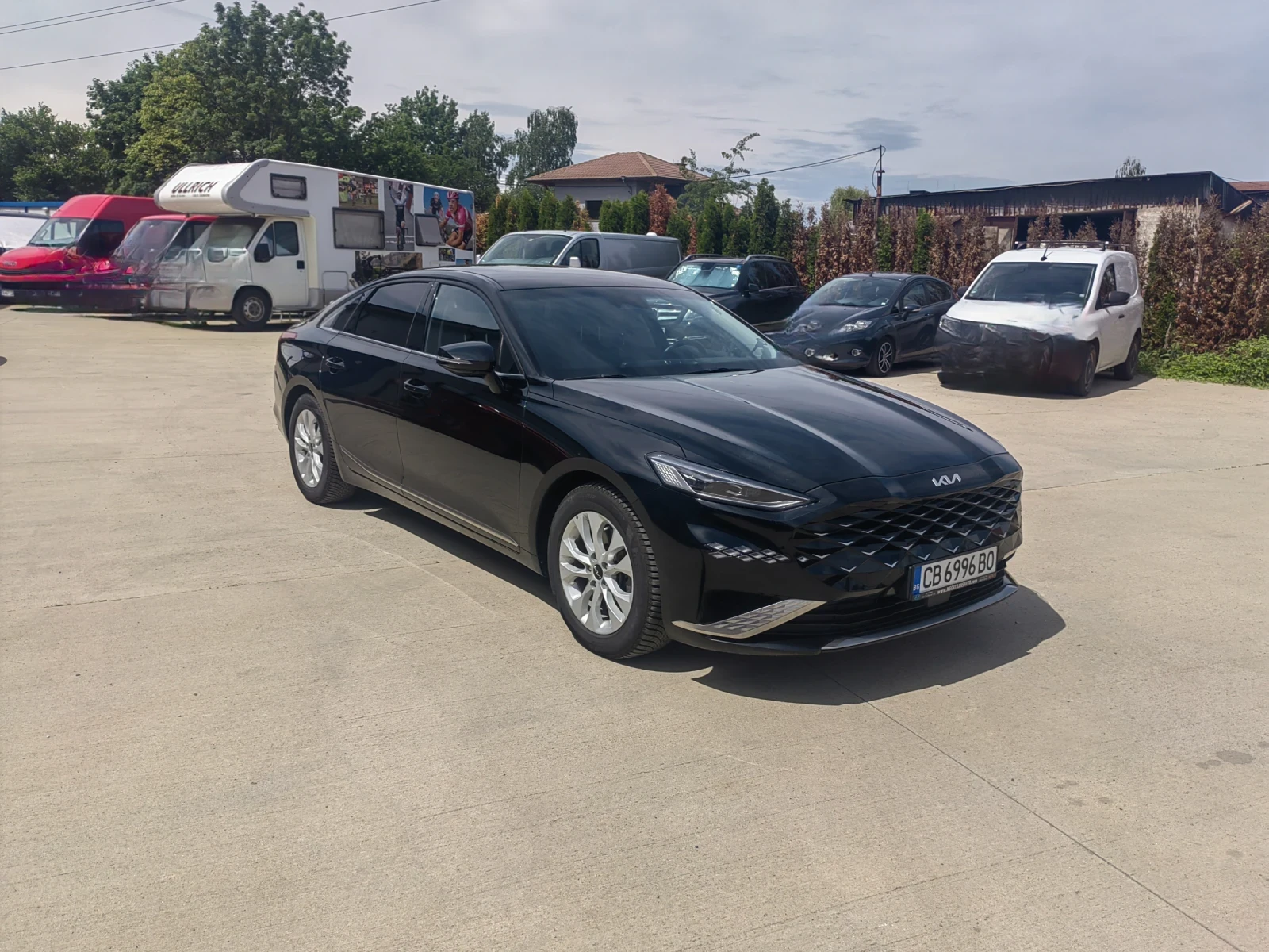 Kia K8