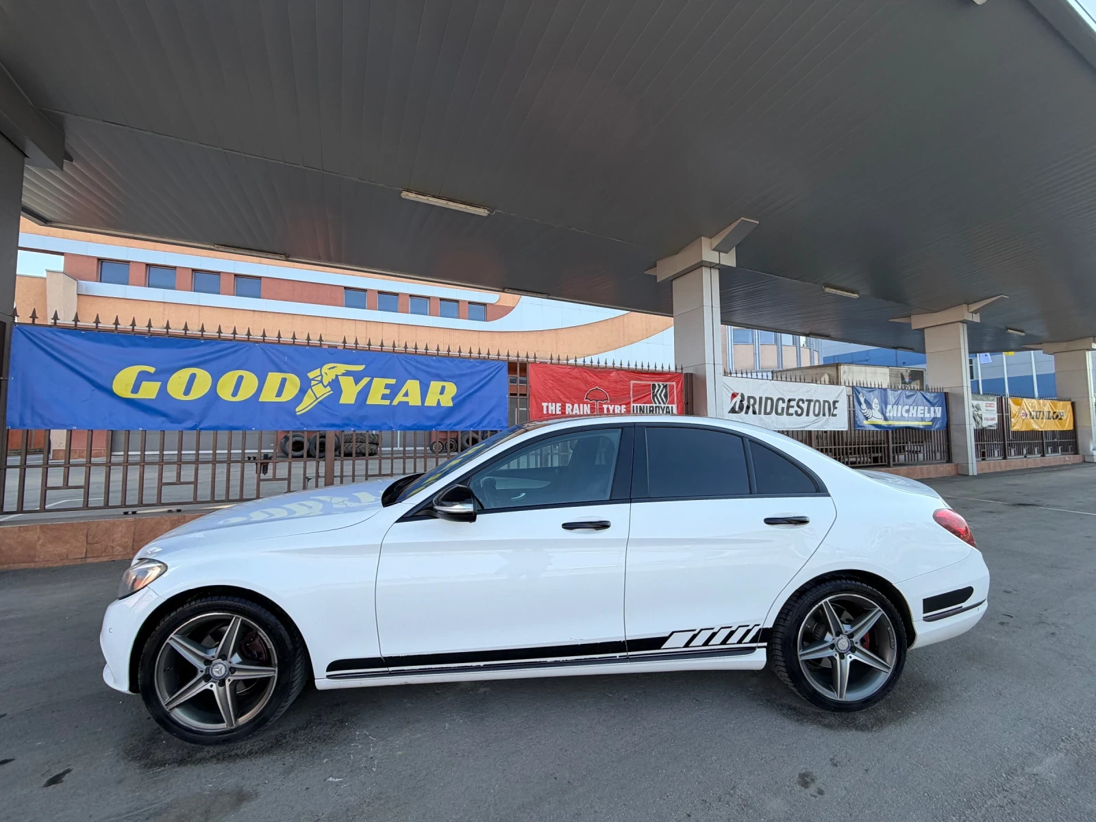 Mercedes-Benz C 220 AMG* ���* LED* 9G | Mobile.bg � ����������� 3
