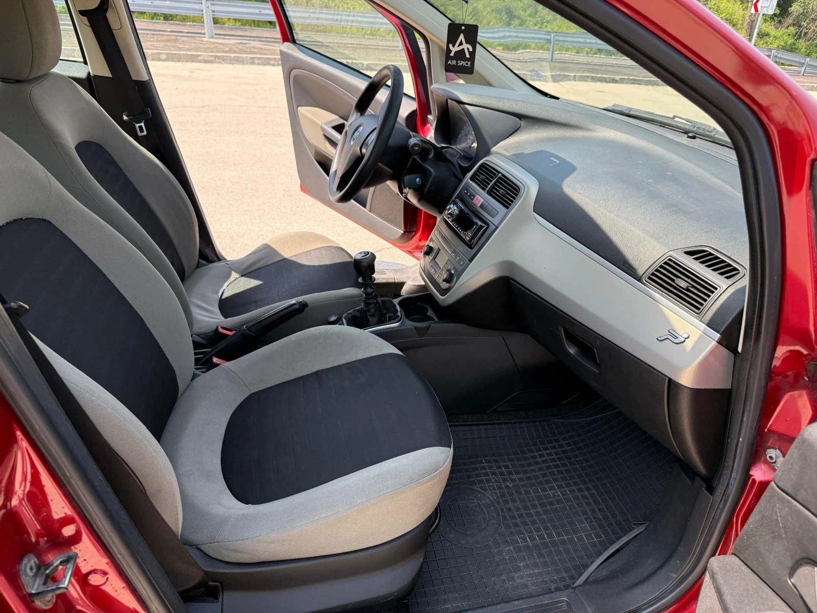 Fiat Punto, снимка 14 - Автомобили и джипове - 54799888
