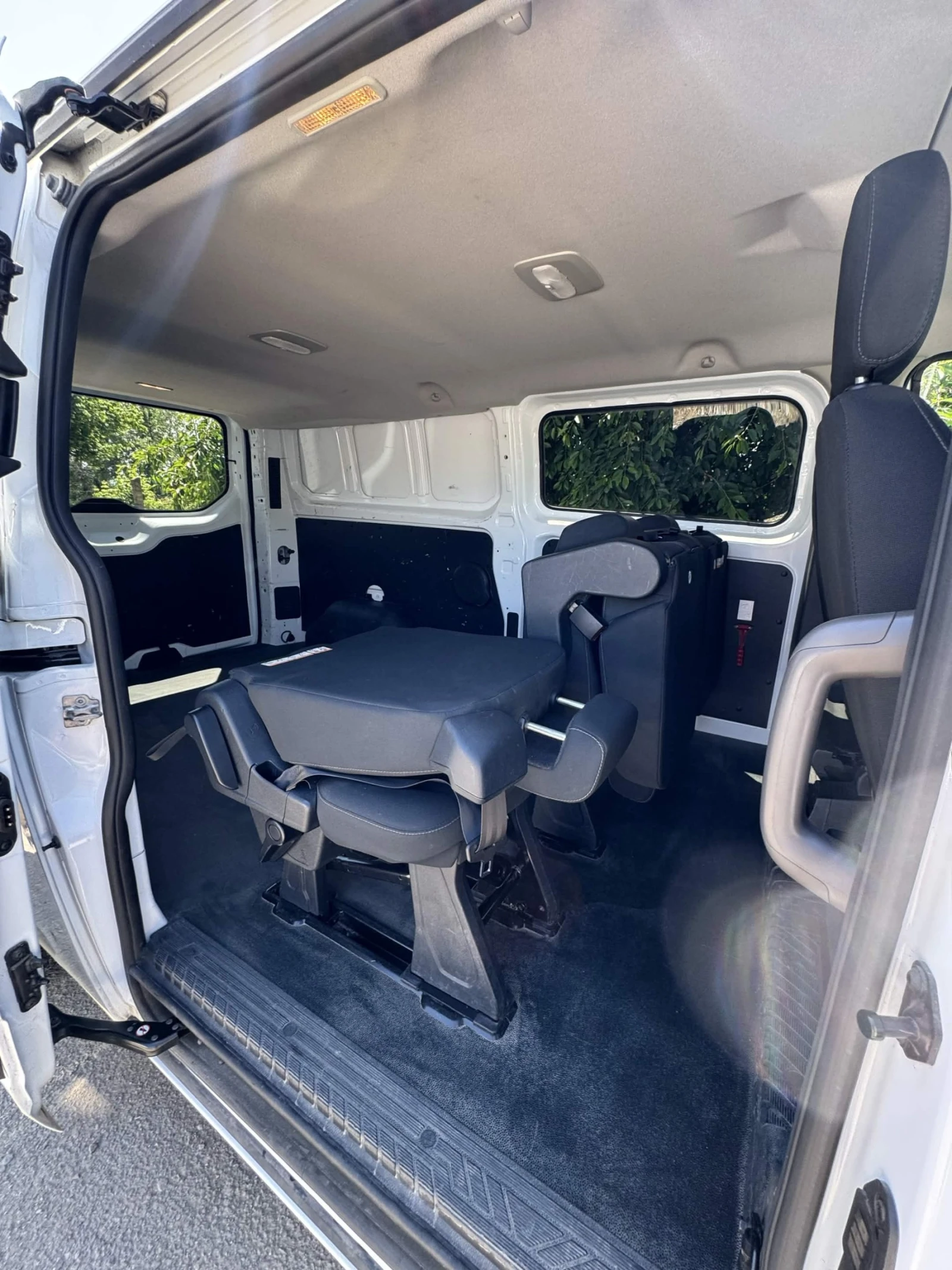 Ford Transit Custom, снимка 12 - Автомобили и джипове - 54843488