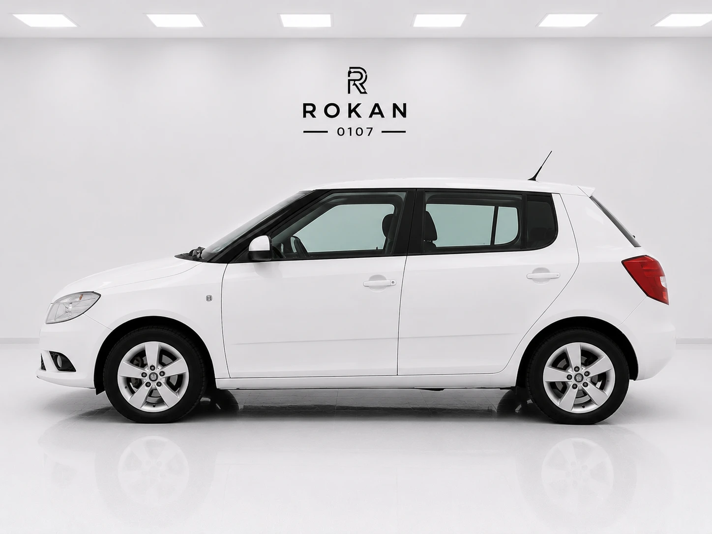 Skoda Fabia, снимка 3 - Автомобили и джипове - 55075748