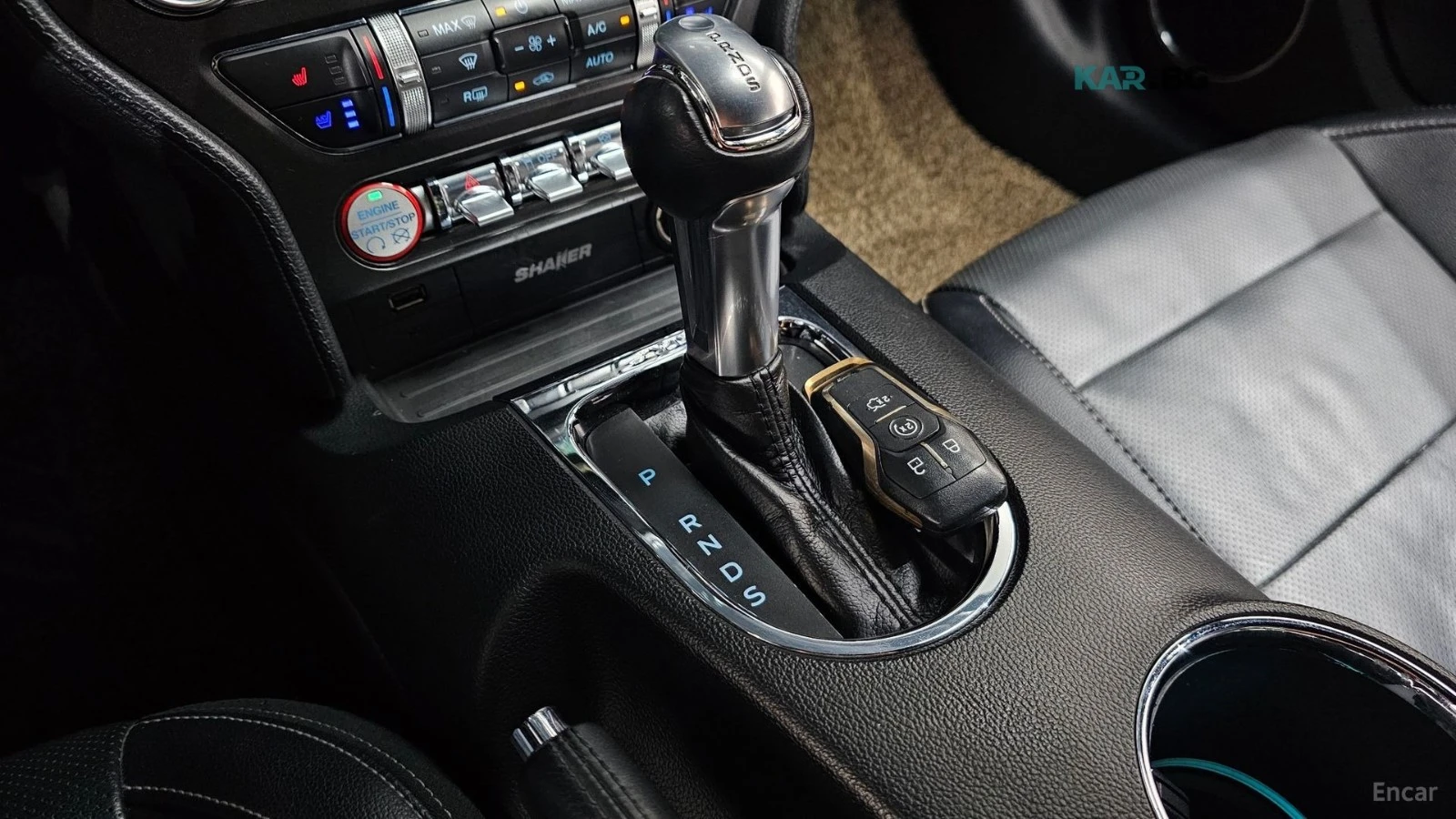 Ford Mustang 2.3* ECOBOOST* ДИСТРОНИК* ОБДУХВАНЕ* ПОДГРЕВ* , снимка 9 - Автомобили и джипове - 55087283