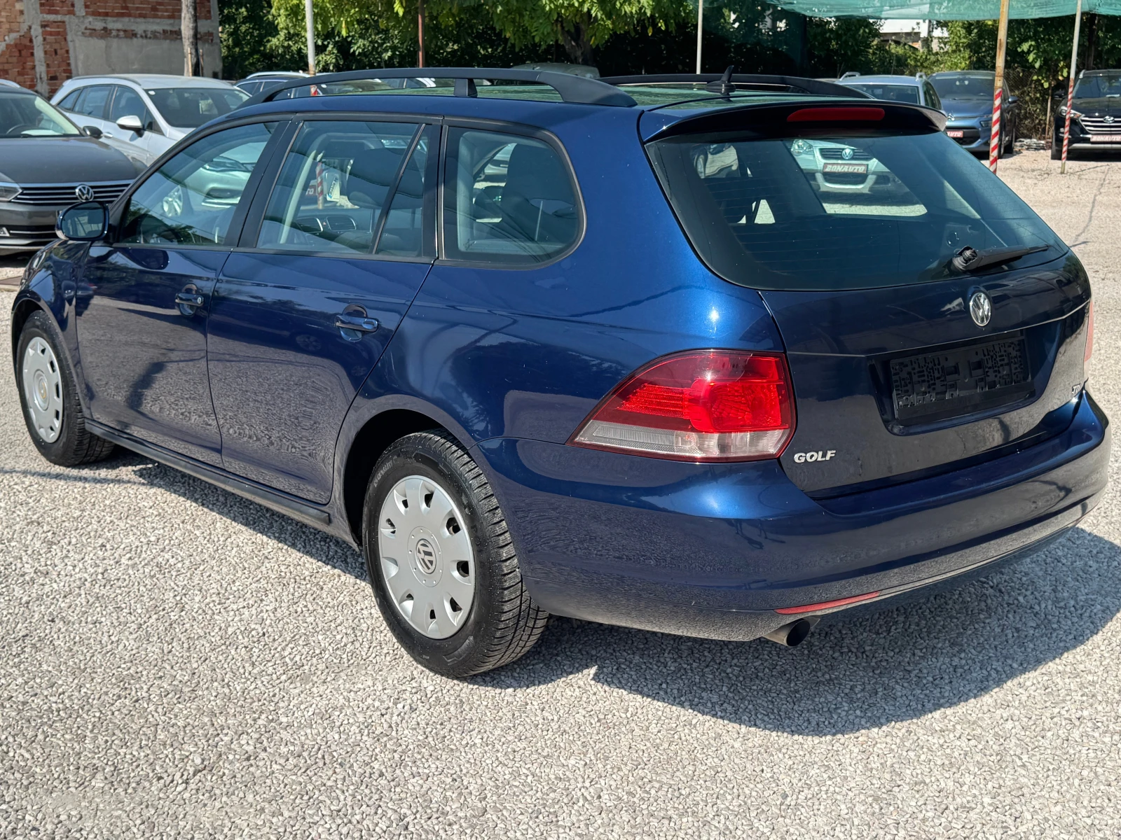 VW Golf 1.6TDI-105кс., снимка 5 - Автомобили и джипове - 55583233