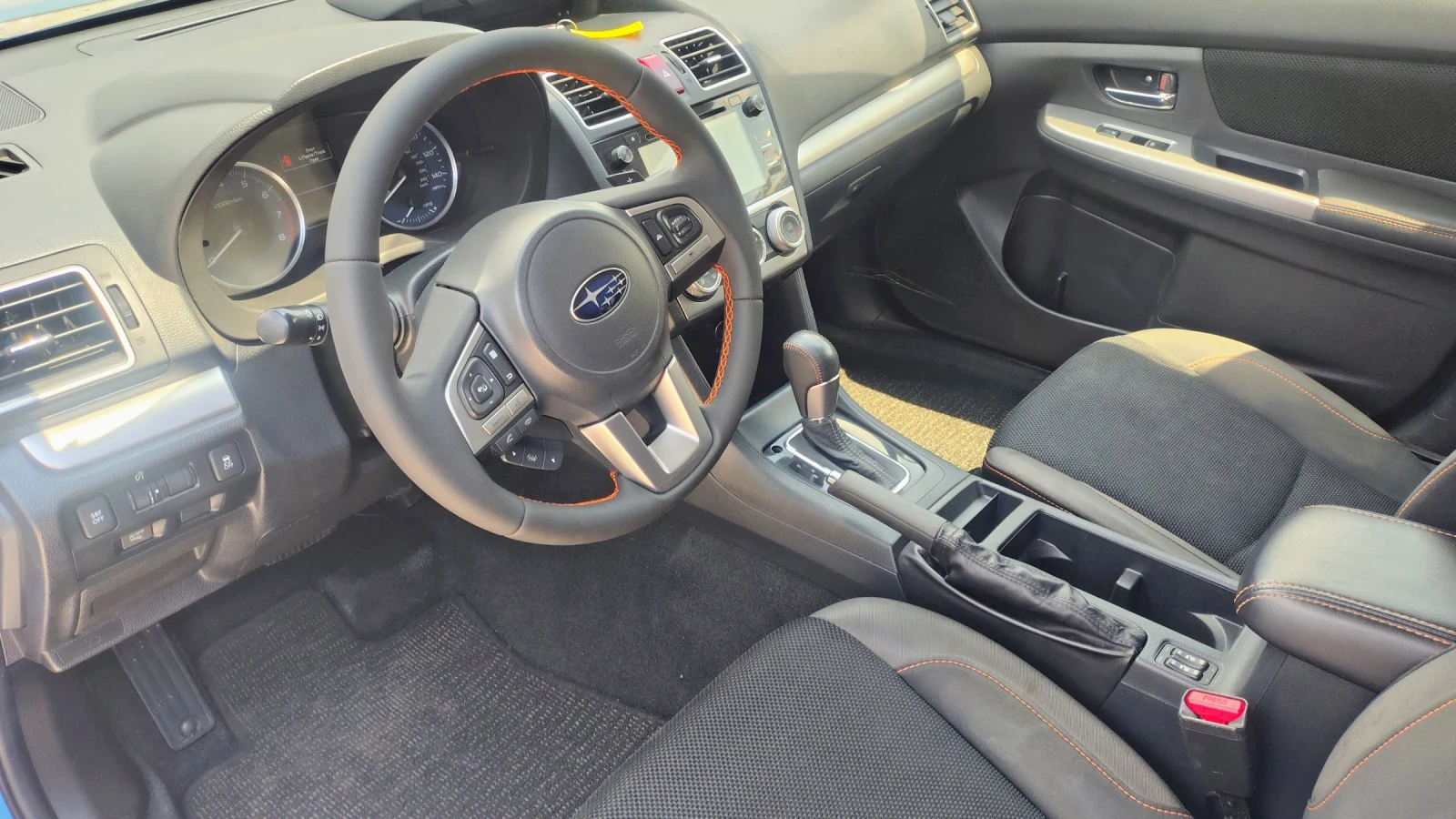 Subaru XV, снимка 16 - Автомобили и джипове - 55597884
