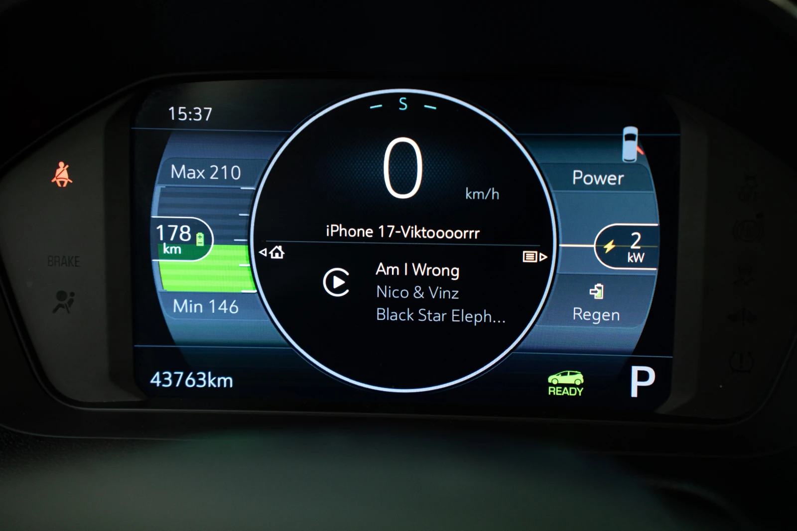 Chevrolet Bolt EV, снимка 11 - Автомобили и джипове - 55789152