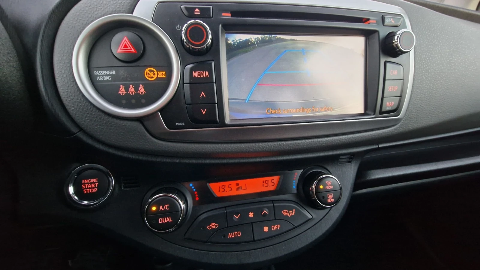 Toyota Yaris ���� ���� 5800 | Mobile.bg � ����������� 15