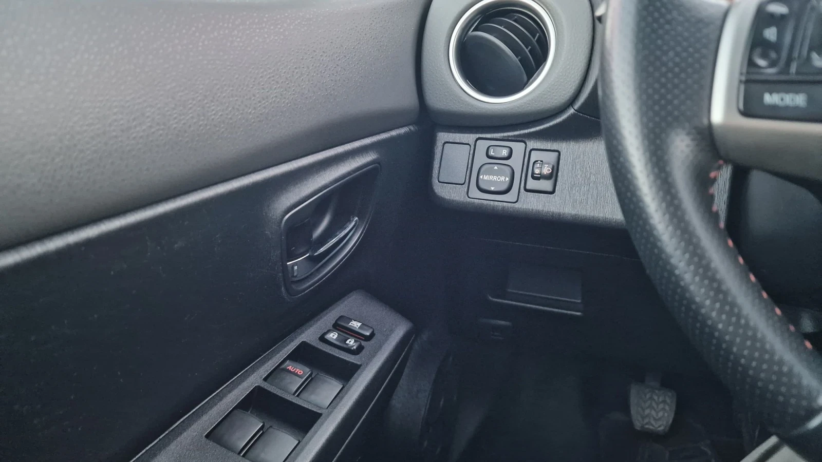 Toyota Yaris ���� ���� 5800 | Mobile.bg � ����������� 14