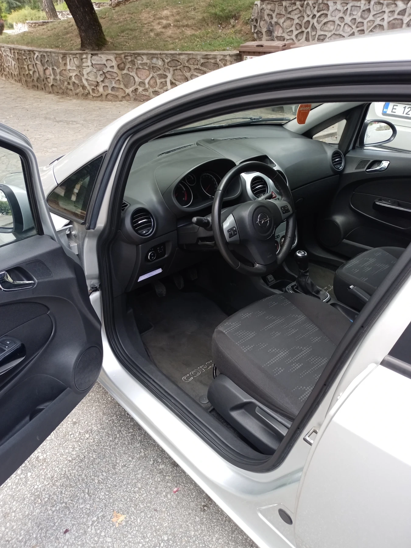 Opel Corsa 1.3 CDTI 75 к.с, снимка 8 - Автомобили и джипове - 56152841