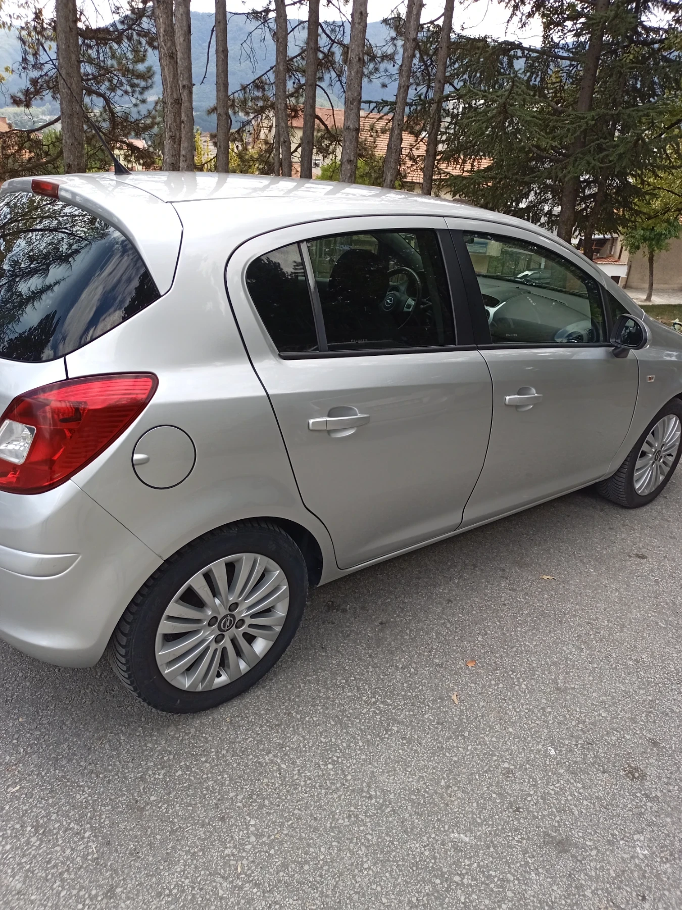 Opel Corsa 1.3 CDTI 75 к.с, снимка 6 - Автомобили и джипове - 56152841