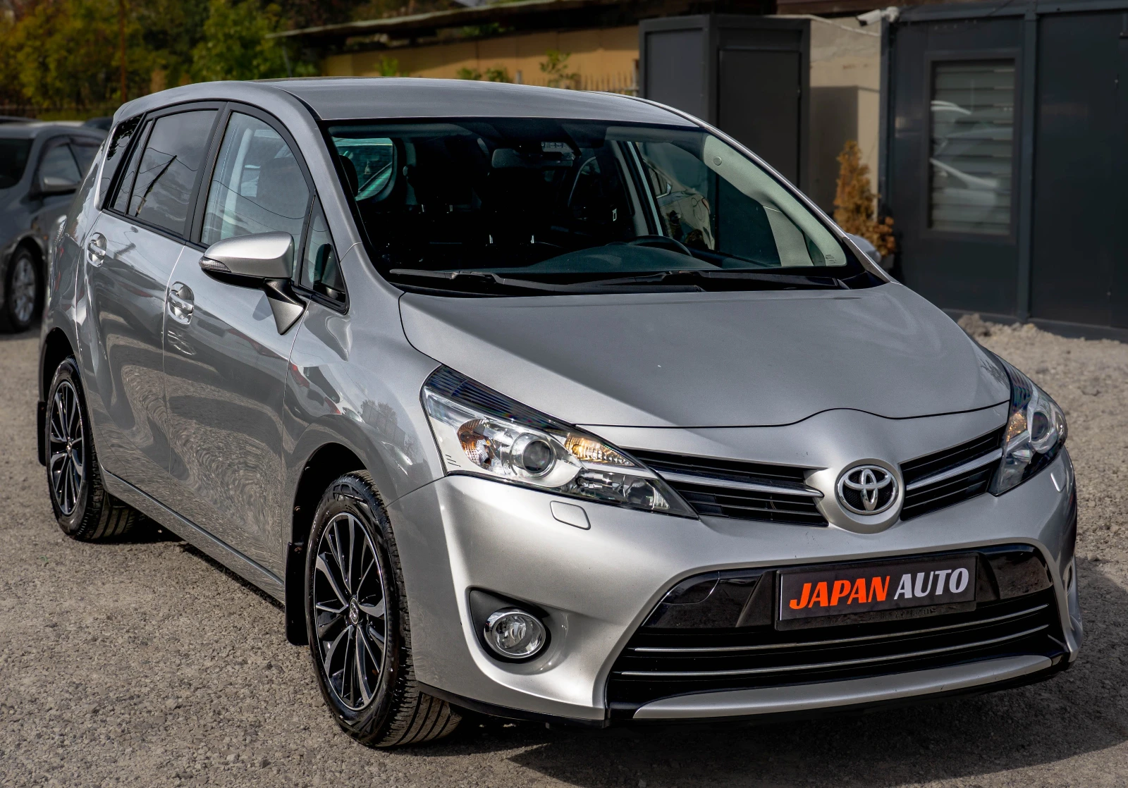 Toyota Verso 1.8 ������ 2�� ����! ���! � ��������  | Mobile.bg � ����������� 3