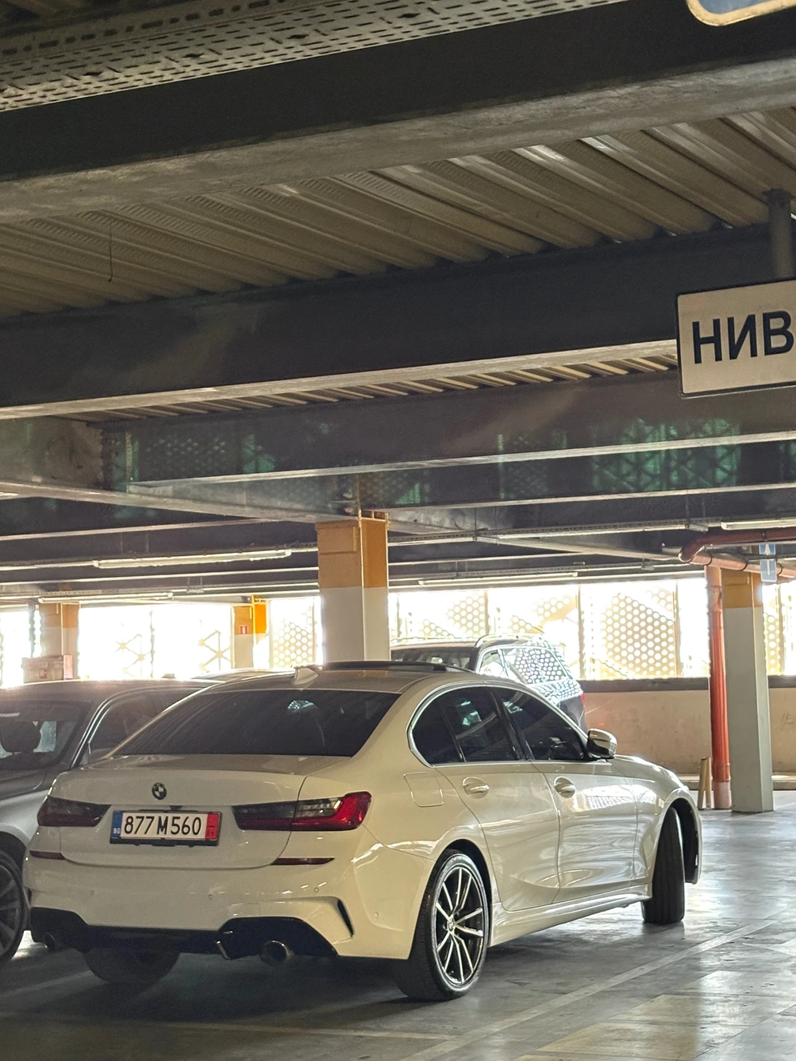 BMW 330, снимка 6 - Автомобили и джипове - 56587588
