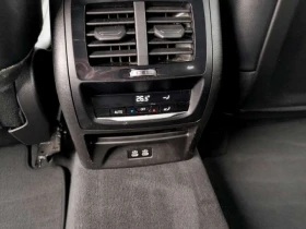 BMW X3 xDrive30i  * * CLEAN CARFAX* * , снимка 16