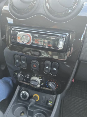 Dacia Duster, снимка 11