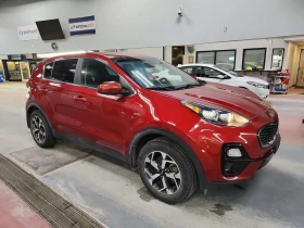 Kia Sportage LX/CARFAX/ПОДГРЕВ/ФИНАНСИРАНЕ, снимка 2