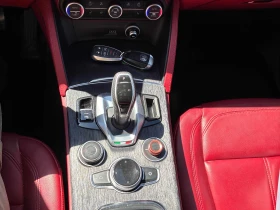 Alfa Romeo Stelvio * AWD * CARFAX * ОПЦИЯ ЗА ФИНАНСИРАНЕ, снимка 14