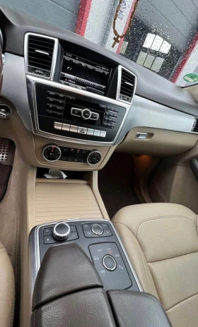 Mercedes-Benz ML 350 Panorama AMG Full Led OFF Road  - 25500 лв. / 13037.94 € - 12439876 6