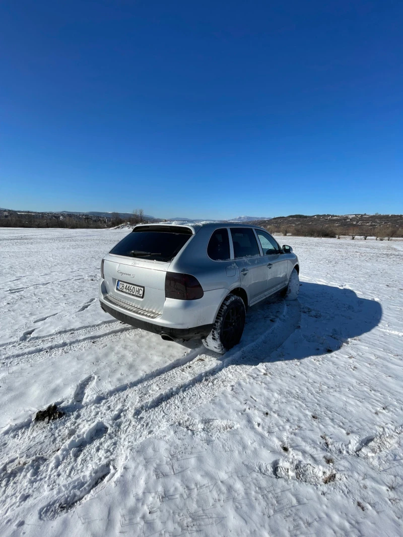 Porsche Cayenne S 4.5, снимка 3 - Автомобили и джипове - 46356390