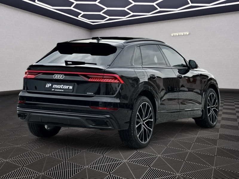Audi Q8 5.0TDI#3xSLINE#B&O#MATRIX-LASER#PODGREV#OBDUH#PANO, снимка 8 - Автомобили и джипове - 52411448