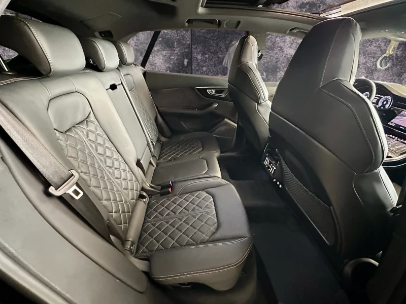 Audi Q8 5.0TDI#3xSLINE#B&O#MATRIX-LASER#PODGREV#OBDUH#PANO, снимка 13 - Автомобили и джипове - 52411448