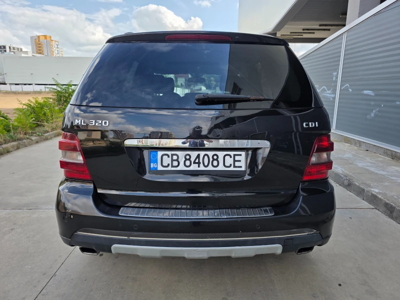 Mercedes-Benz ML 320 CDI, снимка 5 - Автомобили и джипове - 51875146