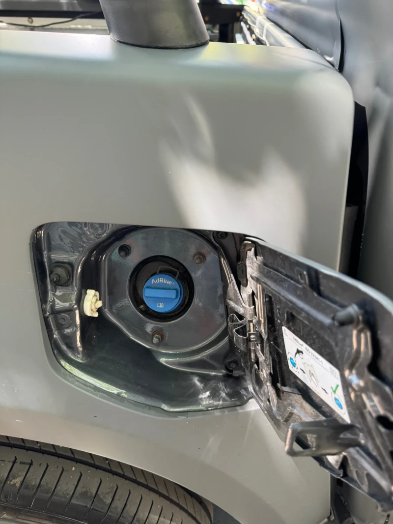 Mercedes-Benz X-Klasse, снимка 8 - Автомобили и джипове - 53573282