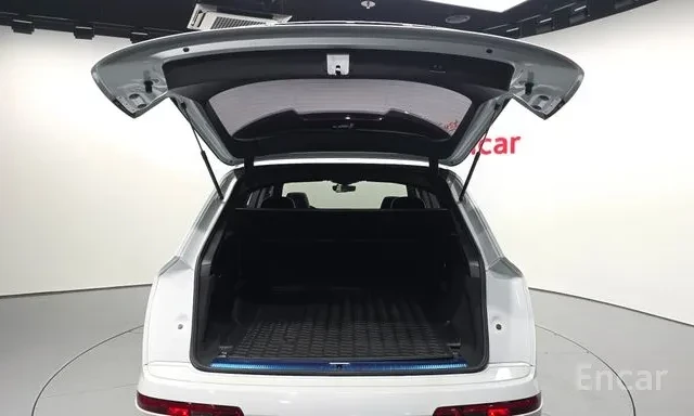 Audi Q7 55 TFSI S-LINE, снимка 14 - Автомобили и джипове - 55849425
