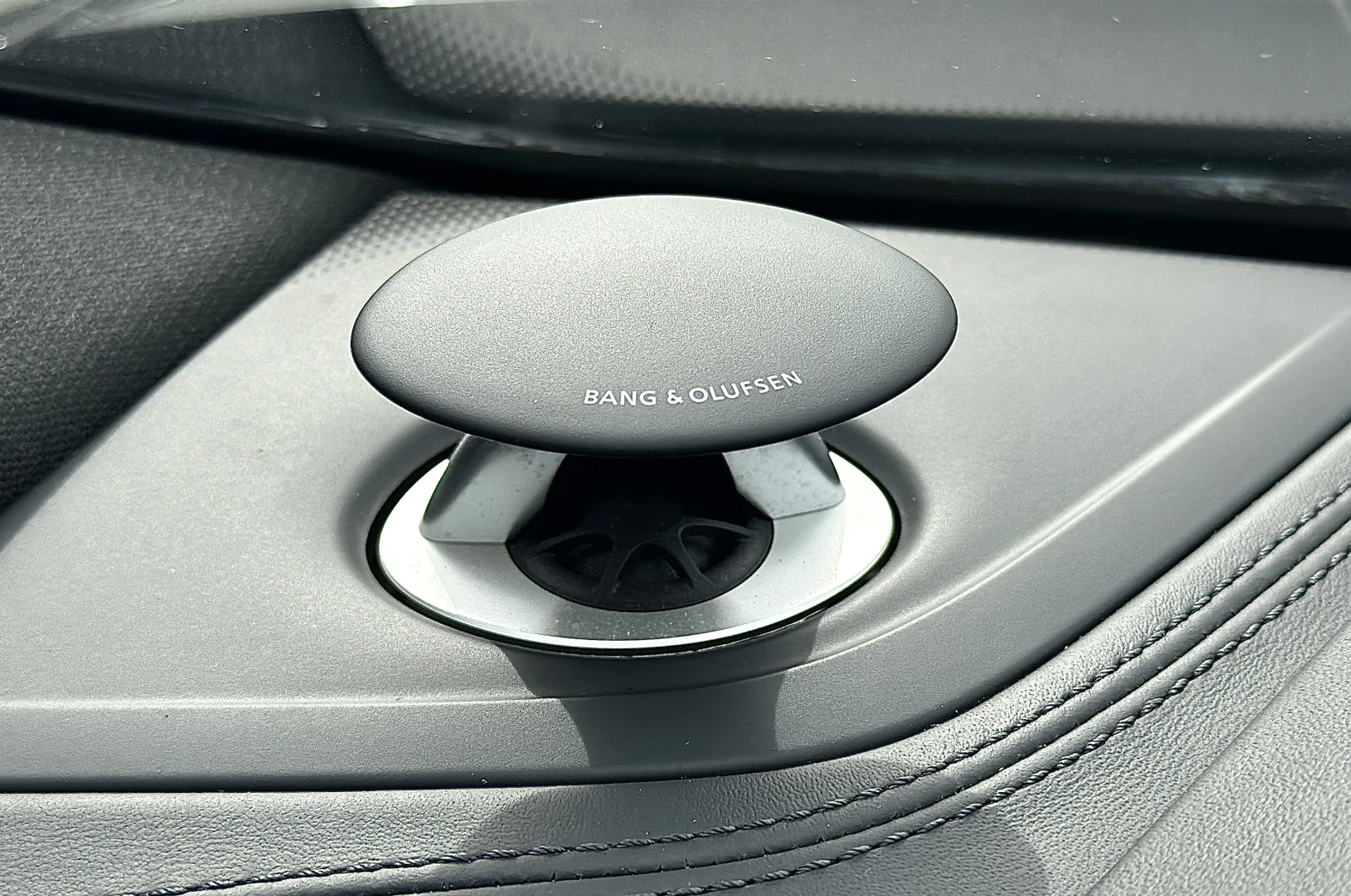 Audi Q8 5.0TDI#3xSLINE#B&O#MATRIX-LASER#PODGREV#OBDUH#PANO | Mobile.bg   15