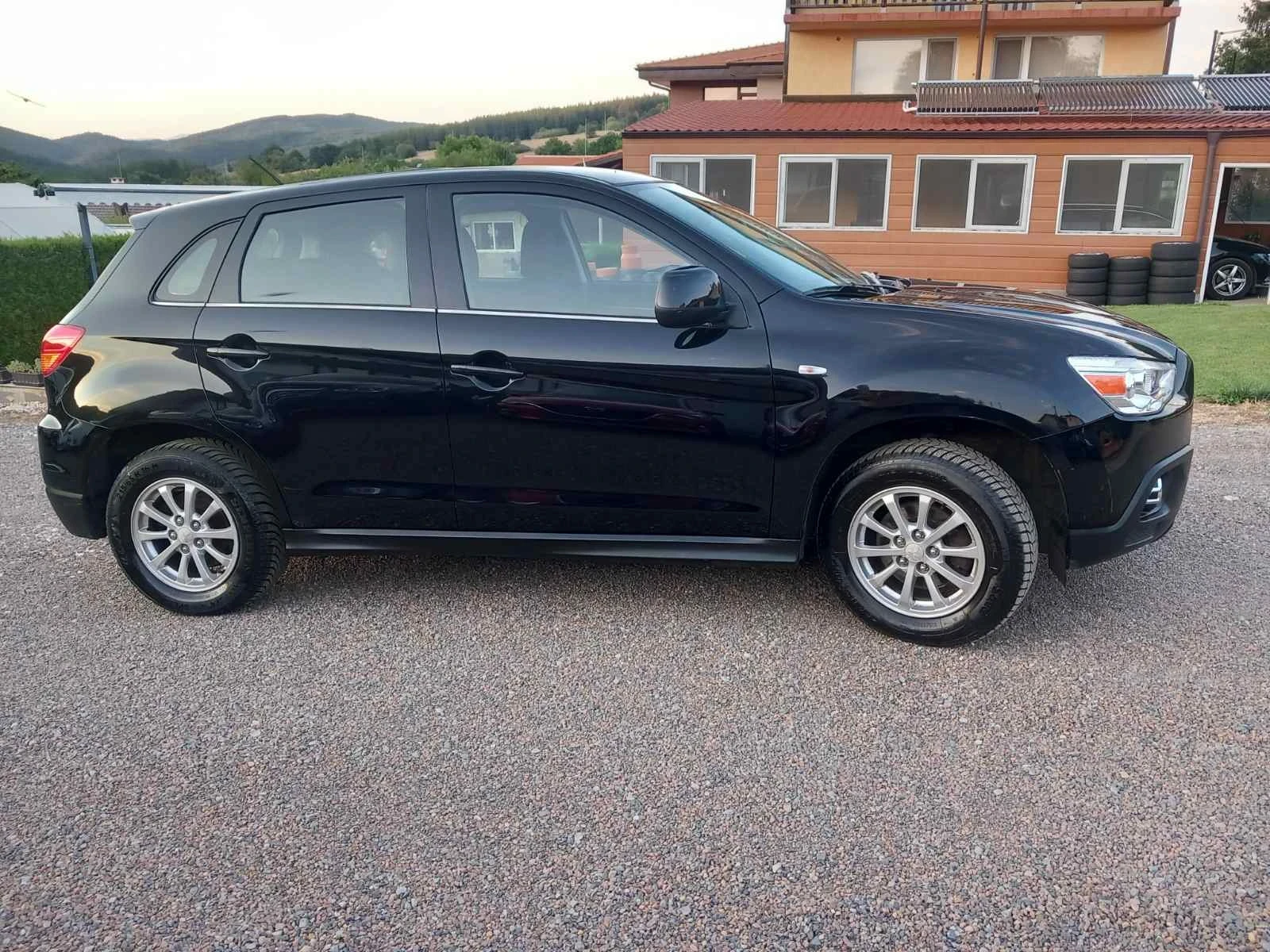 Mitsubishi ASX 1.8DID-115HP/4X4 - изображение 8