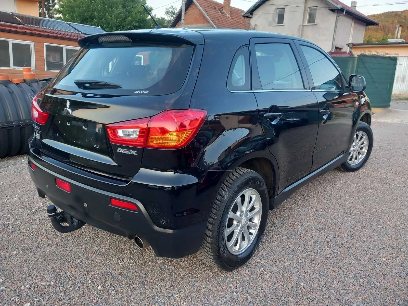 Mitsubishi ASX 1.8DID-115HP/4X4 - изображение 7