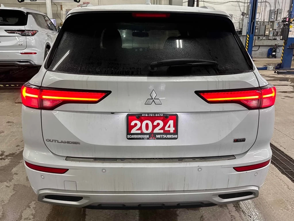 Mitsubishi Outlander * GT * CARFAX * БЕЗ ПЪРВОНАЧАЛНА ВНОСКА - изображение 4