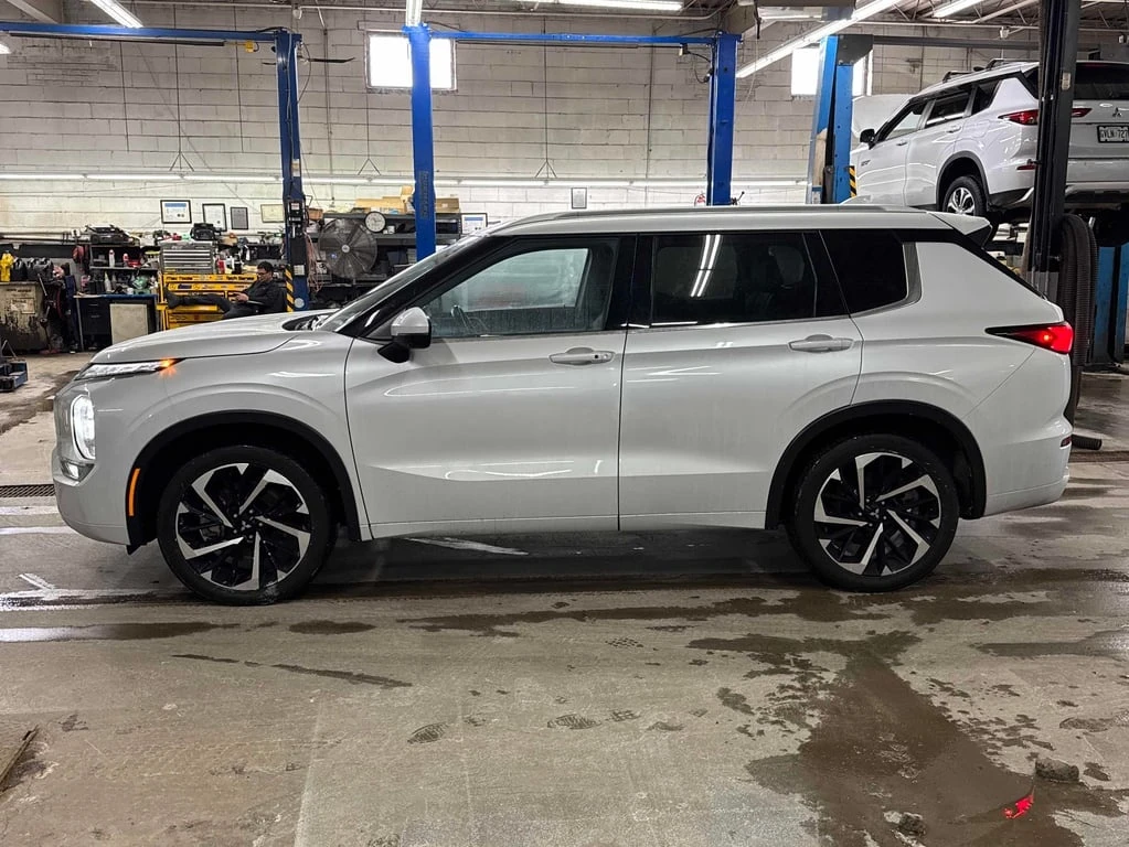 Mitsubishi Outlander * GT * CARFAX * БЕЗ ПЪРВОНАЧАЛНА ВНОСКА - изображение 2
