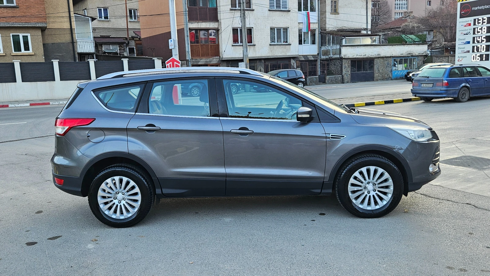 Ford Kuga 2.0 4X4/KLIMATRON/6skorosti, снимка 6 - Автомобили и джипове - 53868454