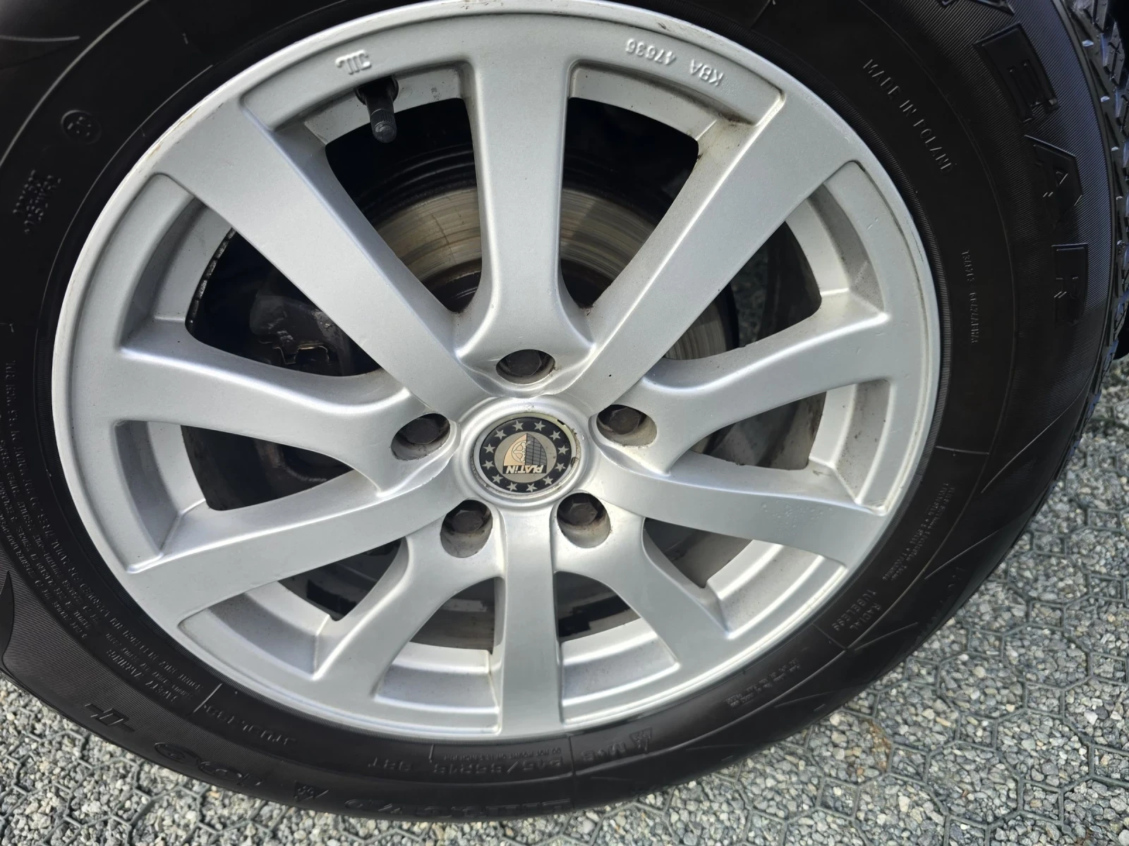 Dacia Duster, снимка 7 - Автомобили и джипове - 53978725