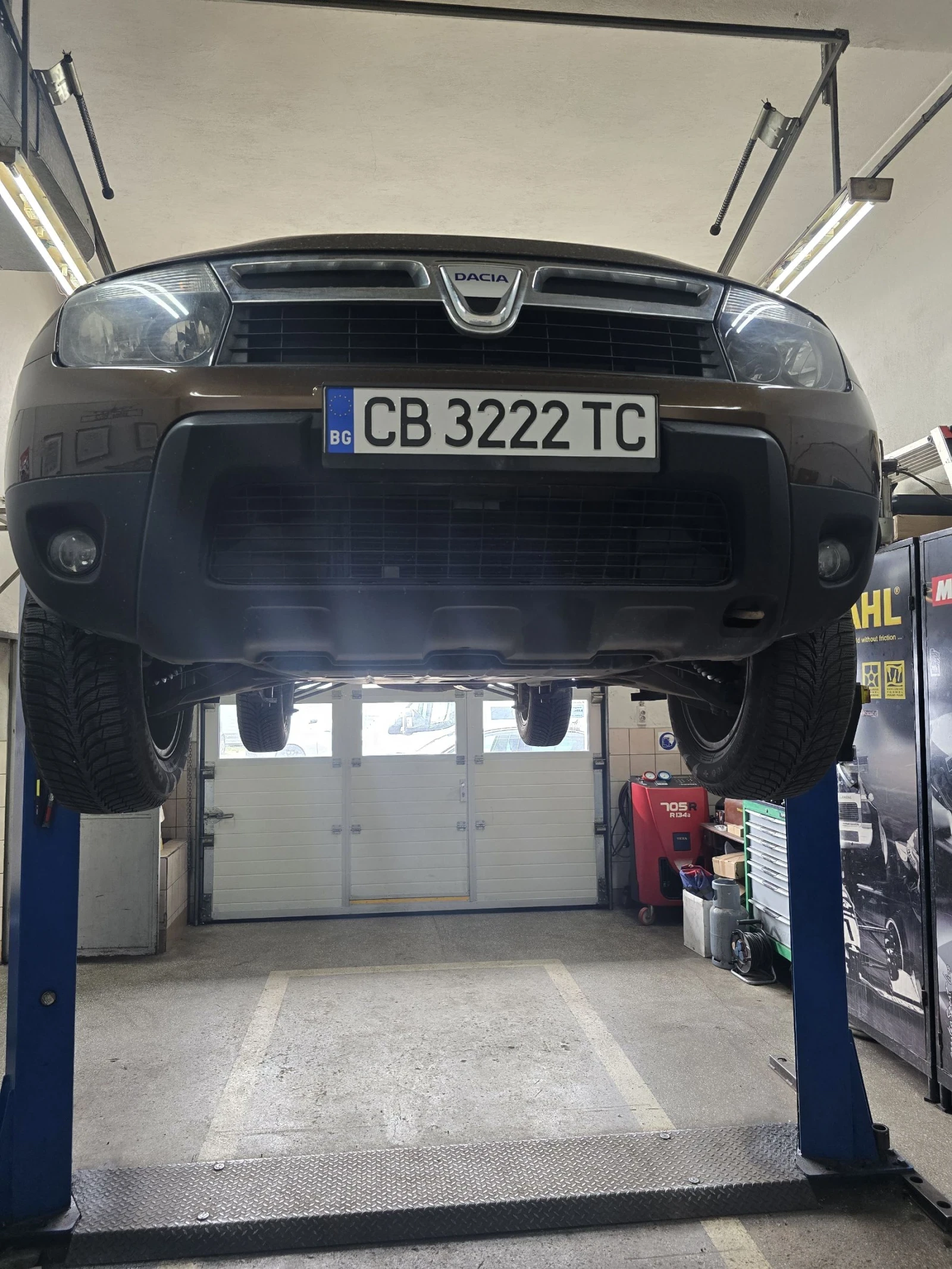 Dacia Duster, снимка 14 - Автомобили и джипове - 53978725