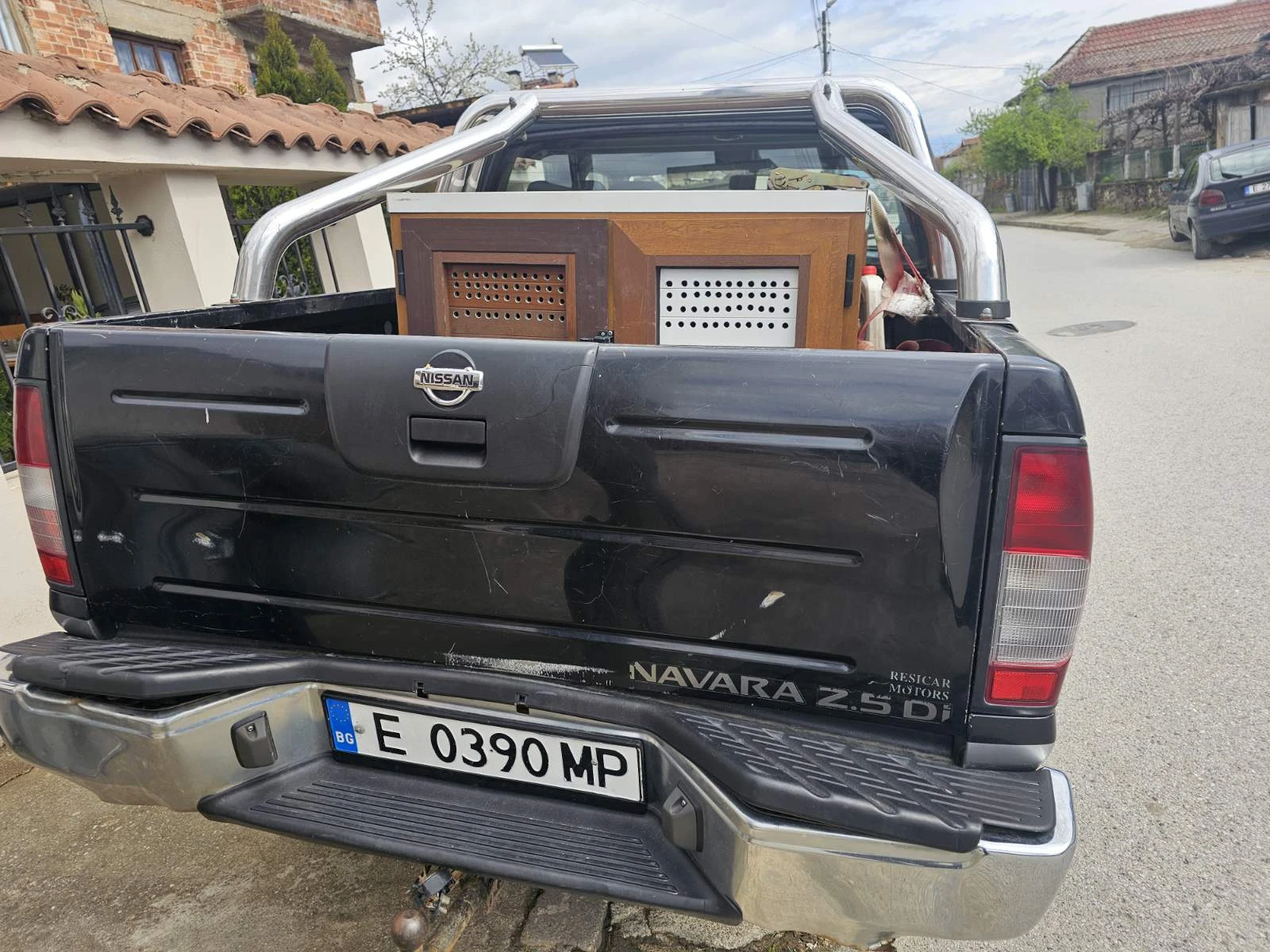 Nissan Navara, снимка 8 - Автомобили и джипове - 54013628