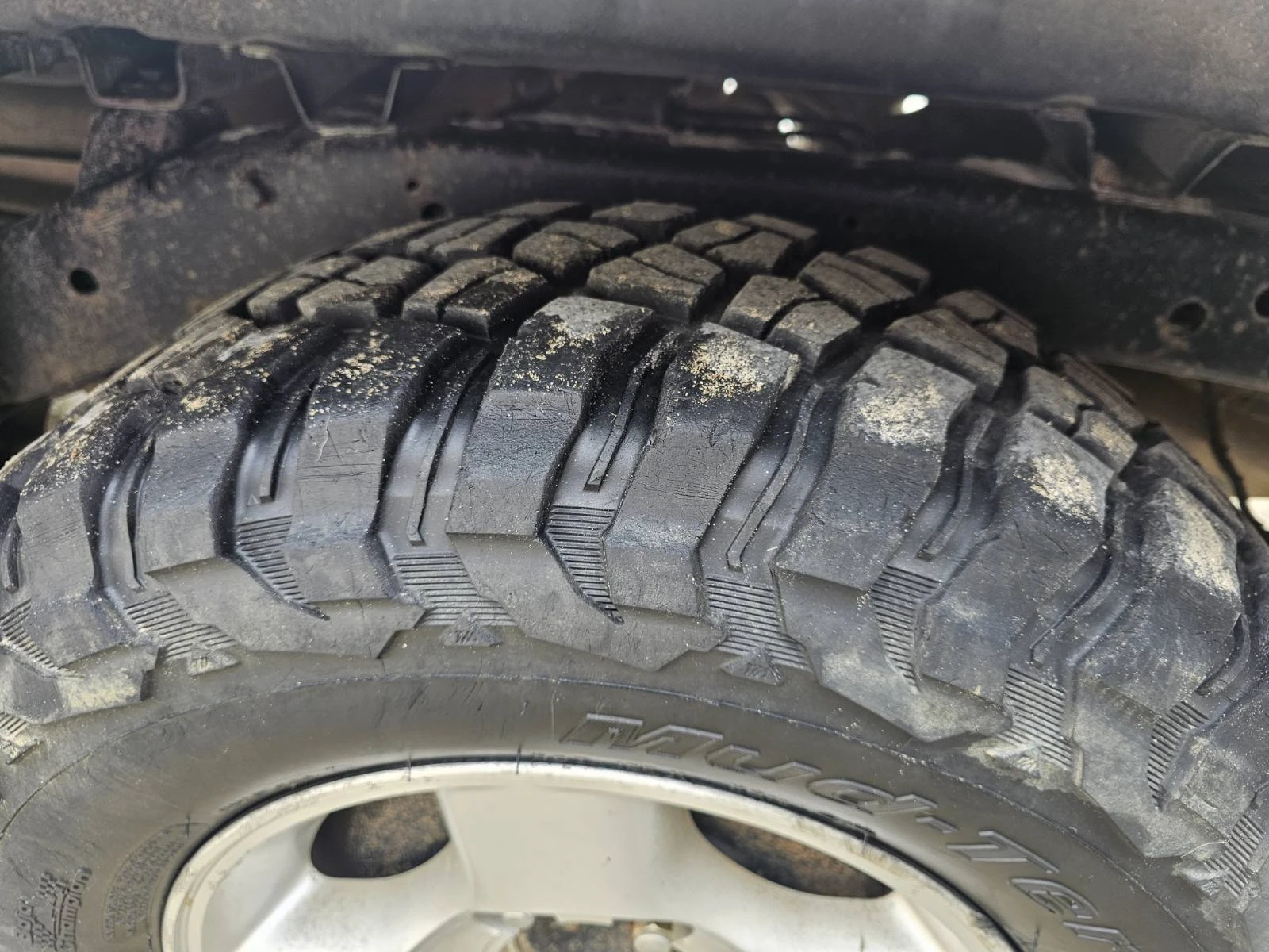 Nissan Navara, снимка 6 - Автомобили и джипове - 54013628