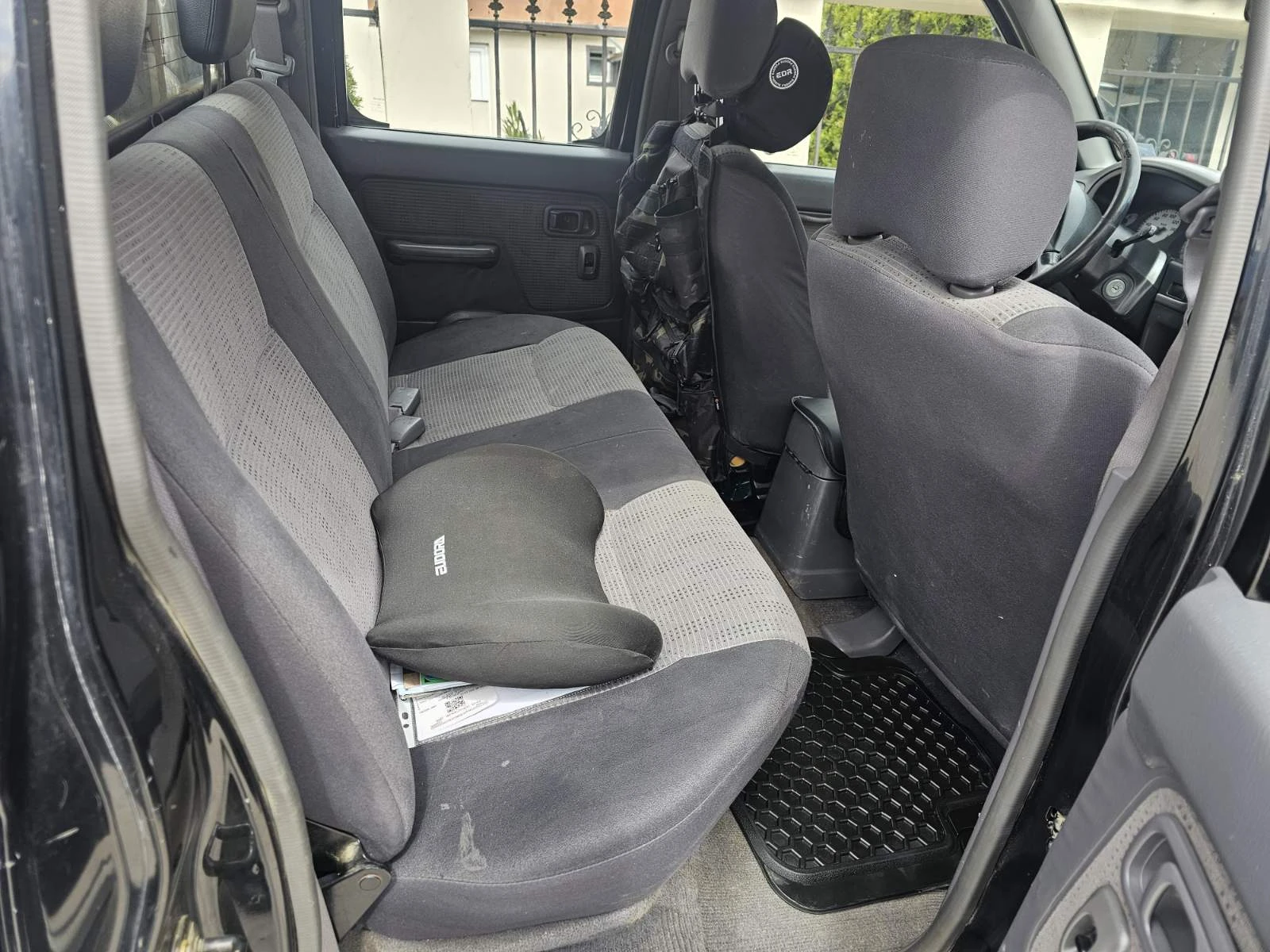 Nissan Navara, снимка 5 - Автомобили и джипове - 54013628