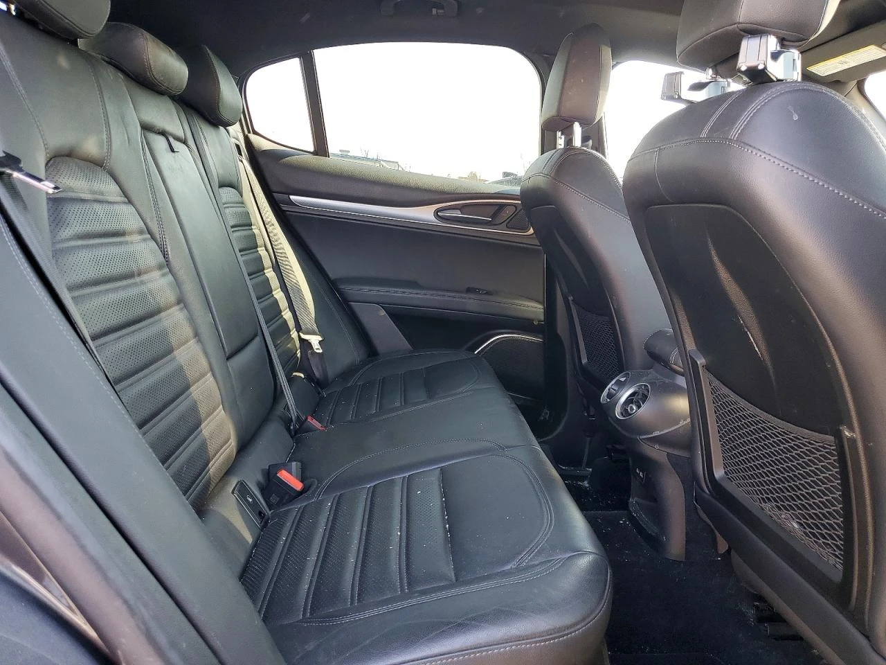 Alfa Romeo Stelvio Q4 Ti Sport* �������* KEYLESS* MEMORY* PANORAMA*  | Mobile.bg � ����������� 10
